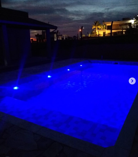 Iluminação de Piscina